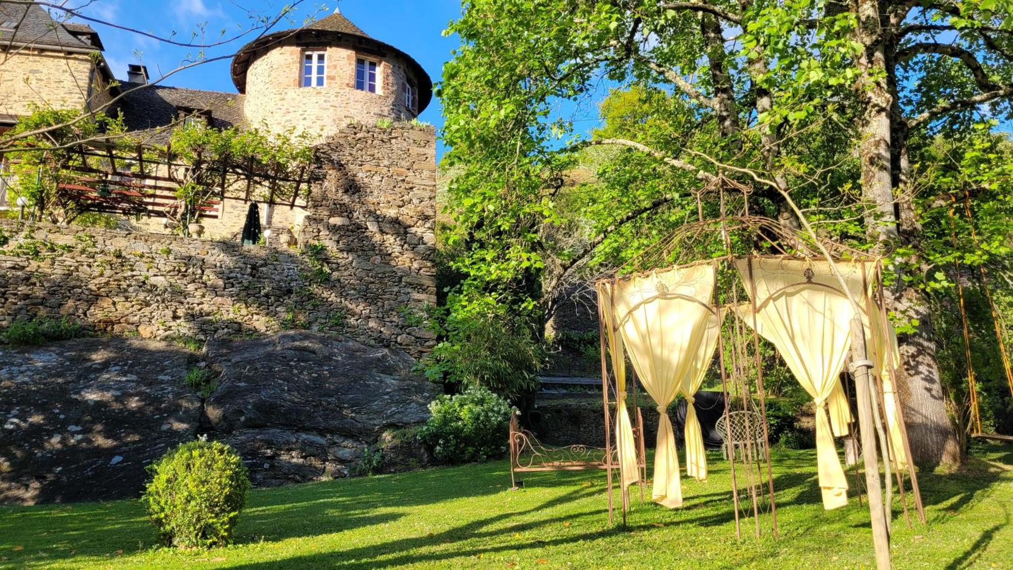 Bed and Breakfast Manoir des Pélies Conques Esterno foto